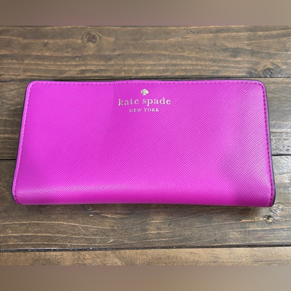 kate spade Handbags - Kate Spade Fuchsia Bifold Wallet